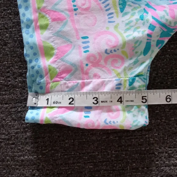 🌊HTF Lilly Pulitzer🌊 - Katia Short - Picture 15 of 15